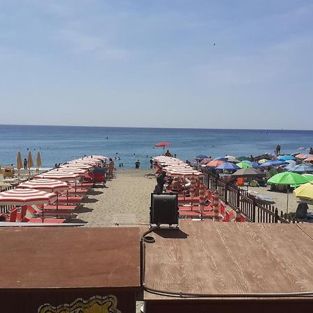 La Casa di Pepe Apartment Pietra Ligure Bagian luar foto